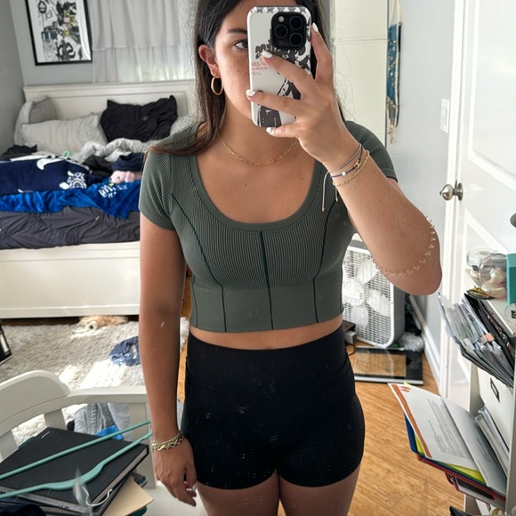 aerie Tops - green aerie offline crop top